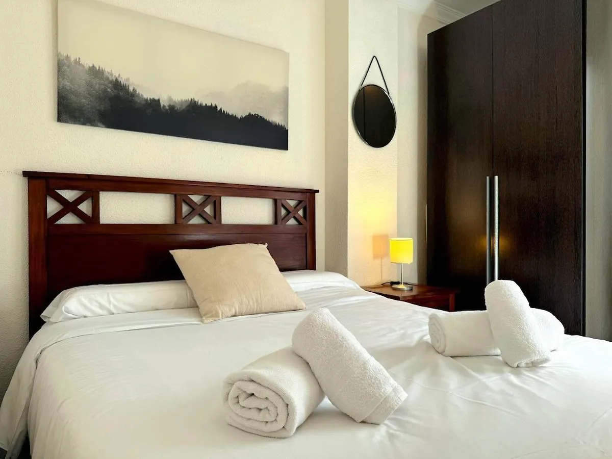 Estudio Junto A La Playa De La Malagueta & Parking Malaga Spain