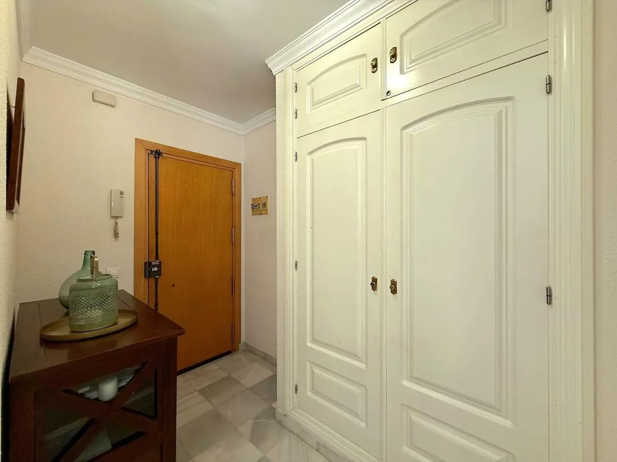 Estudio Junto A La Playa De La Malagueta & Parking Malaga Spain