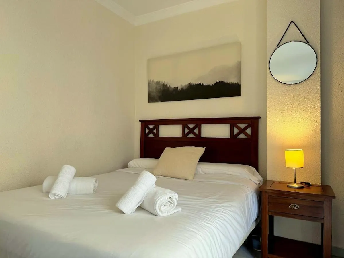 Apartment Estudio Junto A La Playa De La Malagueta & Parking Malaga